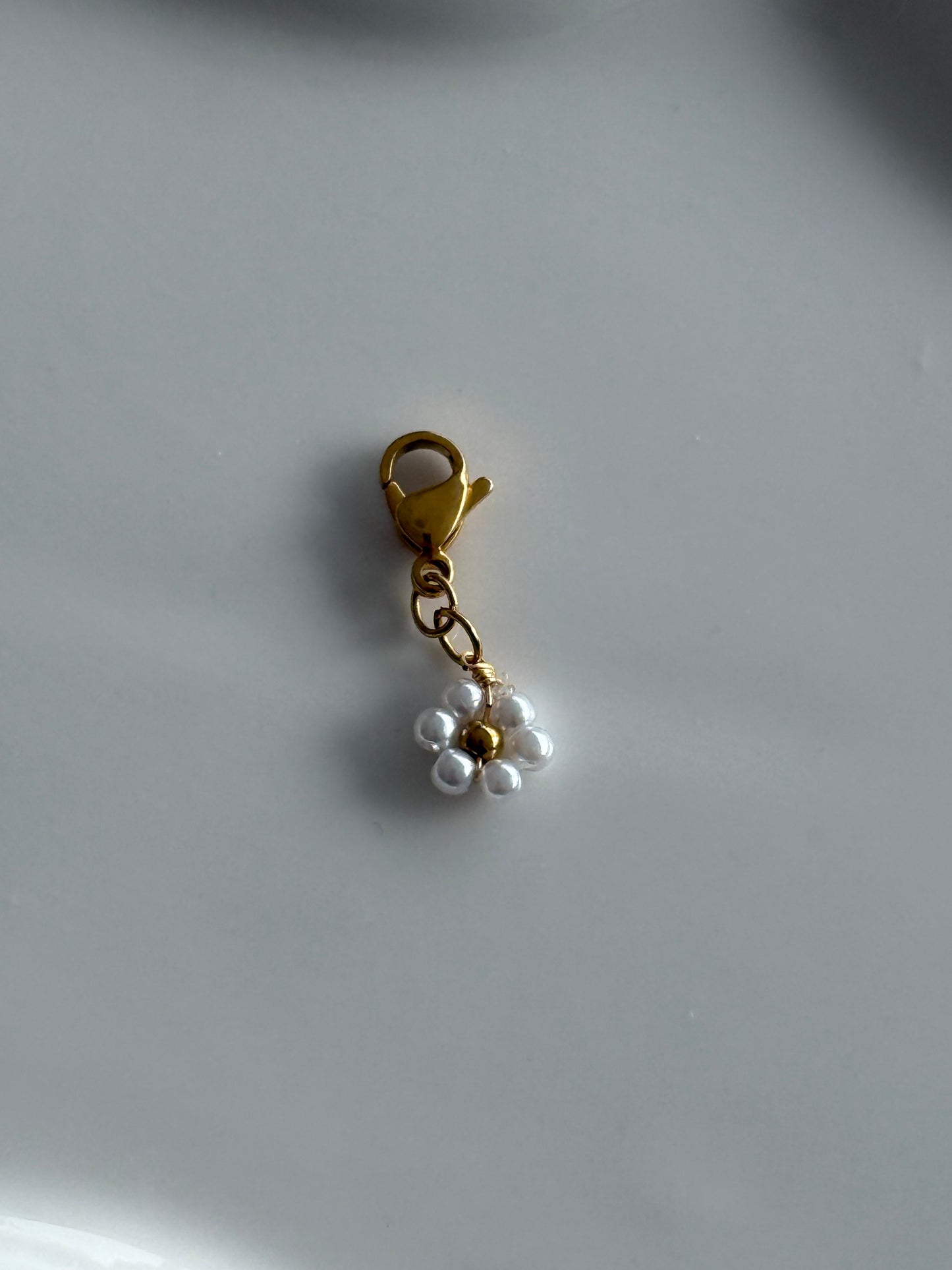 Charms marguerite
