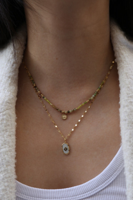 Collier Amelia